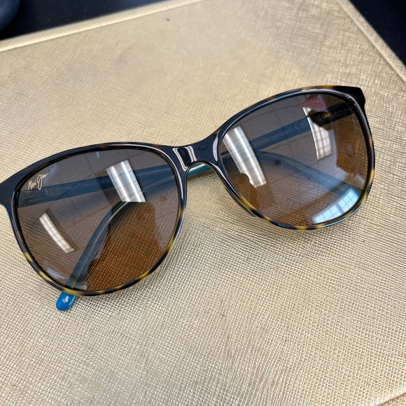 Maui Jim Accessories - Maui Jim polarize sunglasses